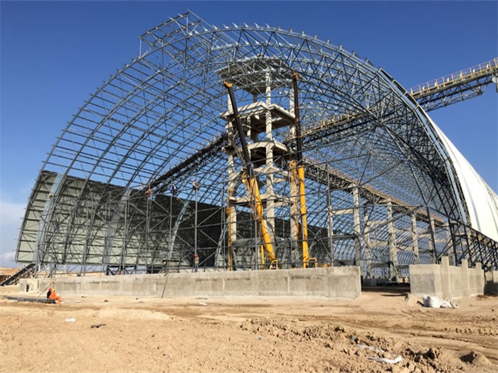 咸宁煤机油桶翘工程网架